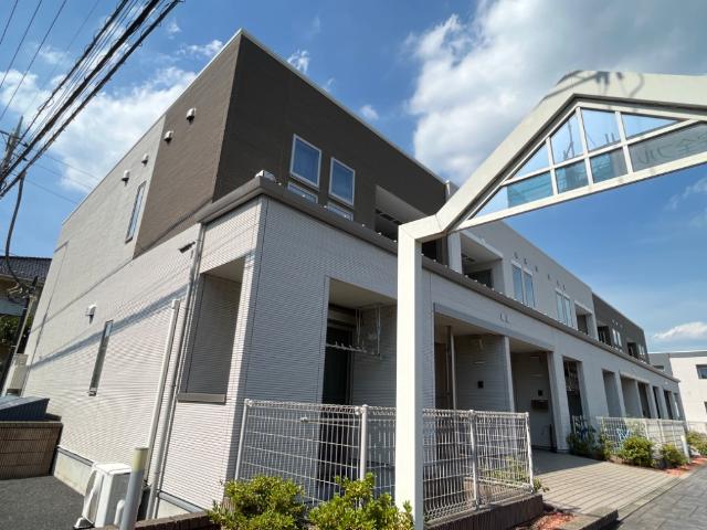 ル・グラン　シャティニエー(le gran chaｔaighier） 外観写真（昼）