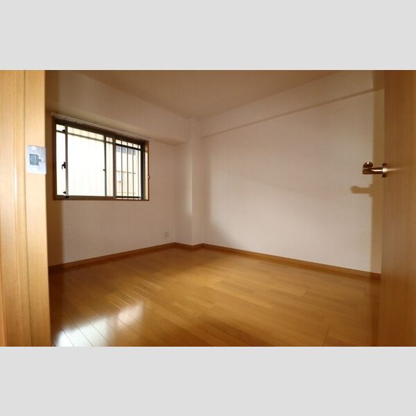 コンフォール・ソシアル　住居209号室 洋室