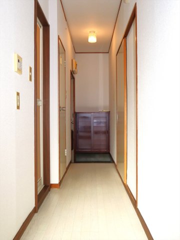 ヴィラ国分寺 玄関