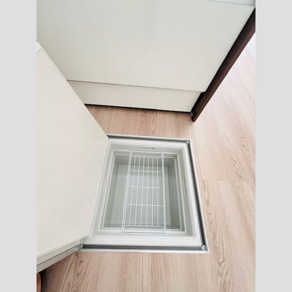 D'Bless湘南辻堂102号室 床下収納