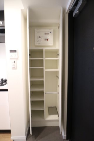 プラウドフラット浅草 収納