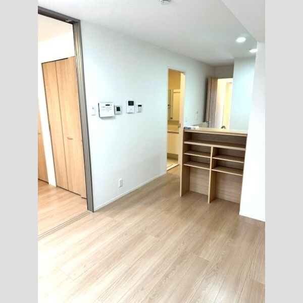 エスタシオン105号室 LDK