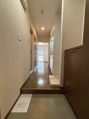 リバーサイドハイツ湘南 玄関
