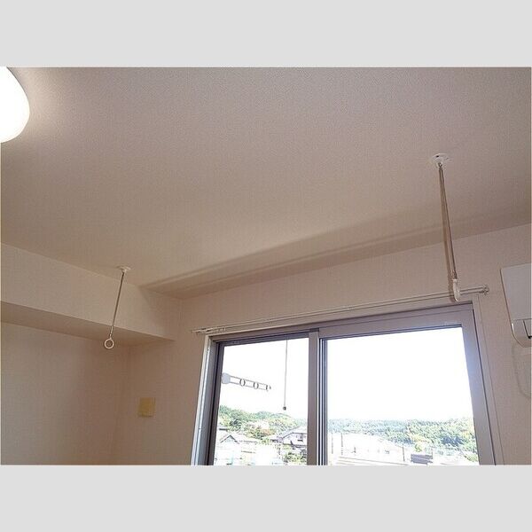 ソレアード 室内物干し