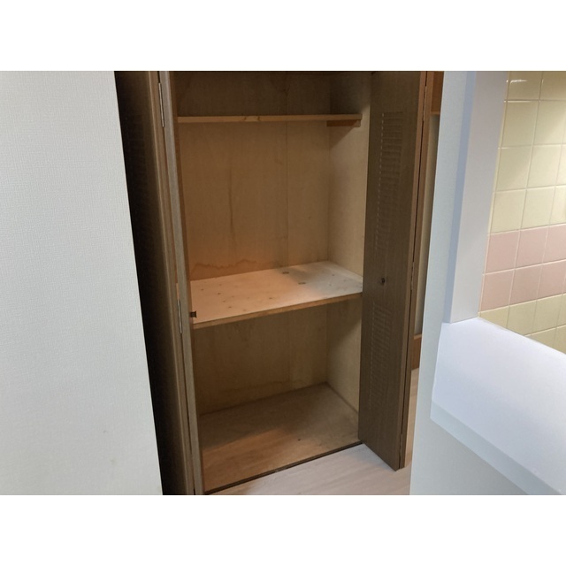 サニーエステート505号室 内観