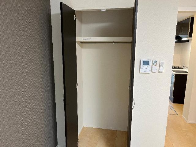 多摩区菅野戸呂　新築工事103号室 下駄箱（イメージ）