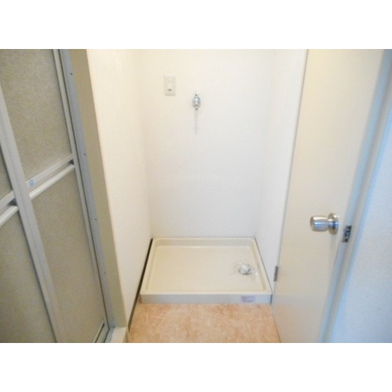 三桃マンション0301号室 洗濯機置き場