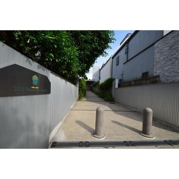 2232フレグランスアベニュー エントランス