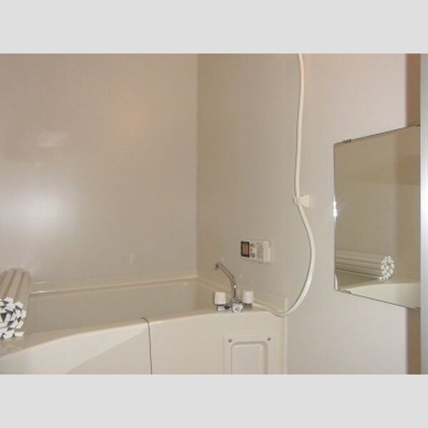 エスポワール・F103号室 浴室