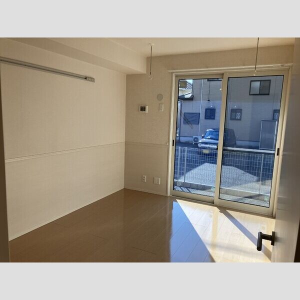 メゾン・デュ・シーニュ102号室 洋室