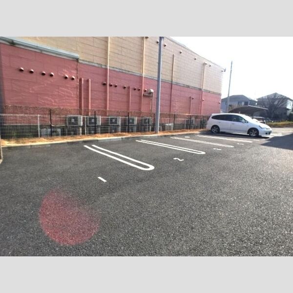 フェルメール 駐車場