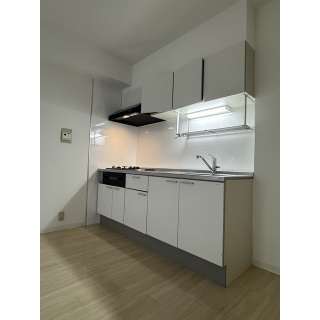 サン・ファミーユ 内観