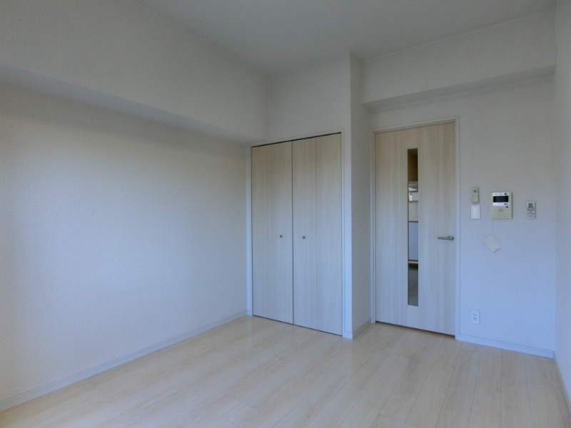 シュールフローレ5階 同建物別部屋の参考画像