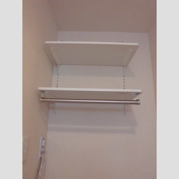 シティハウス 洗面室内収納棚