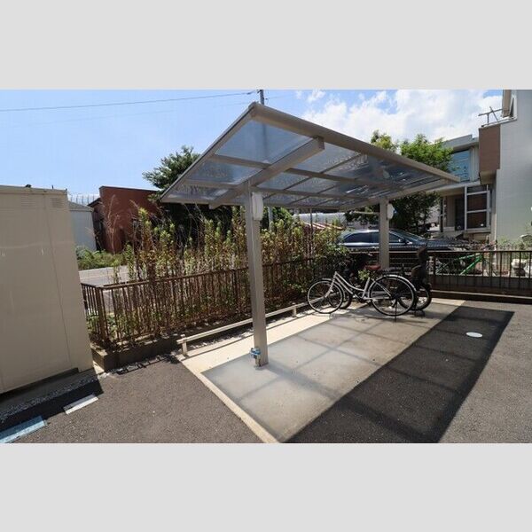 コスモ22 駐輪場