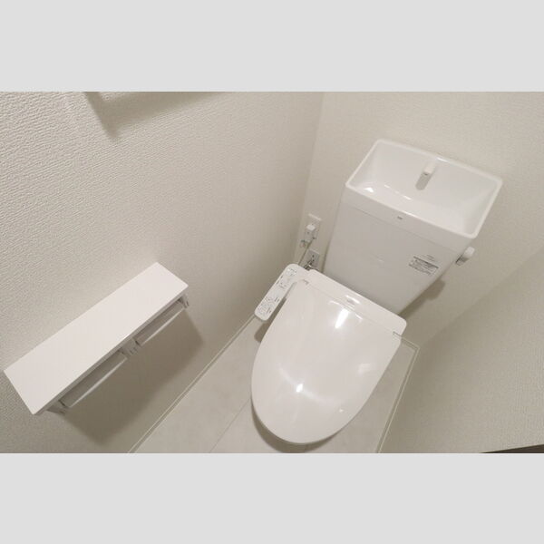 Dアヴァンス高富C102号室 温水洗浄暖房便座