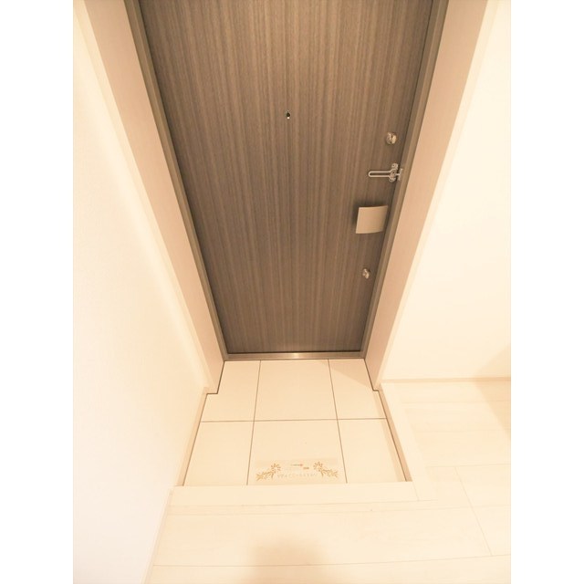 クオリタス大森山王 玄関