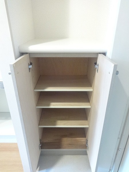 ドルチェ府中402号室 収納