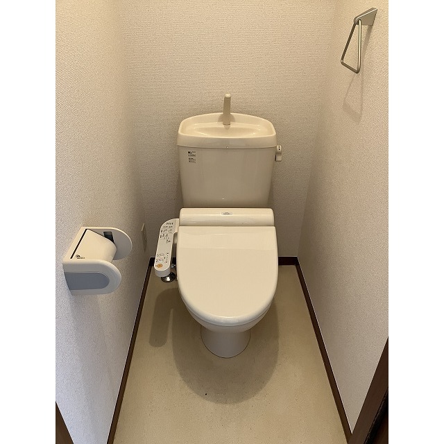 アクシアｉ 温水洗浄便座