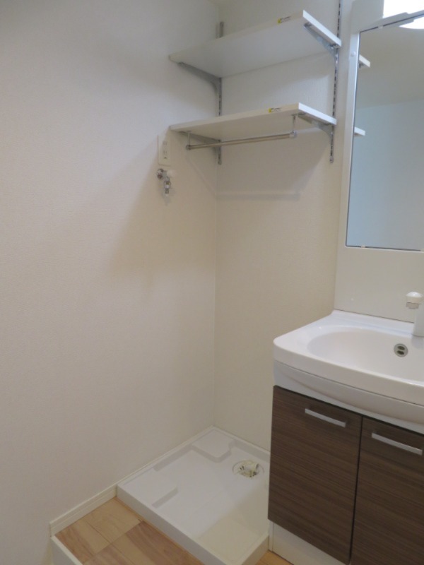 ソフィア上星川 ※別部屋参考写真