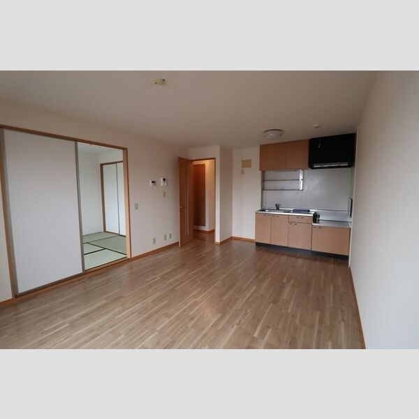 ヴェルドミール　弐番館 リビングルーム