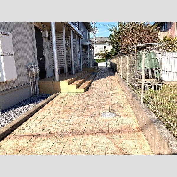 コスモス201号室 エントランス