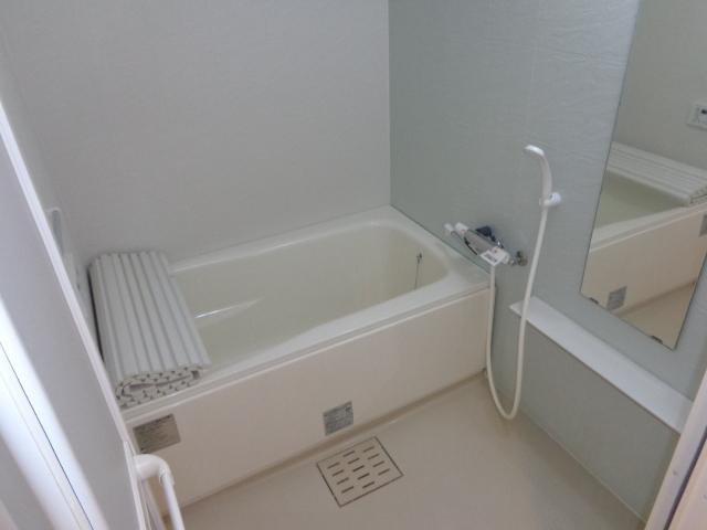 コモド　レジデンス バス