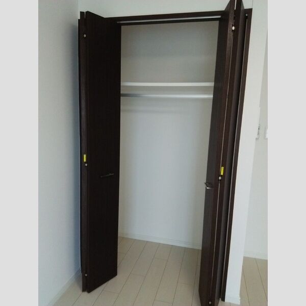 アエル新所沢301号室 クローゼット