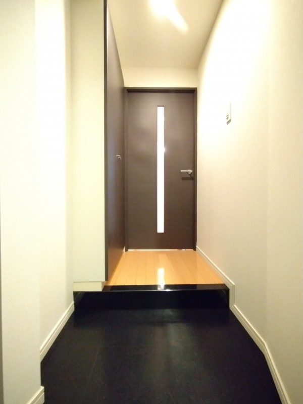 グランティアラ東京EAST 玄関