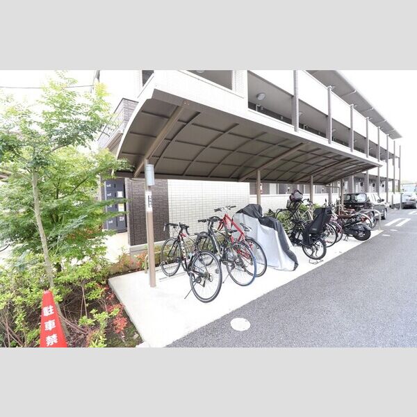 ロータス草加　Ⅱ 駐輪場