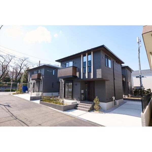 日野市多摩平5丁目戸建C号室 外観