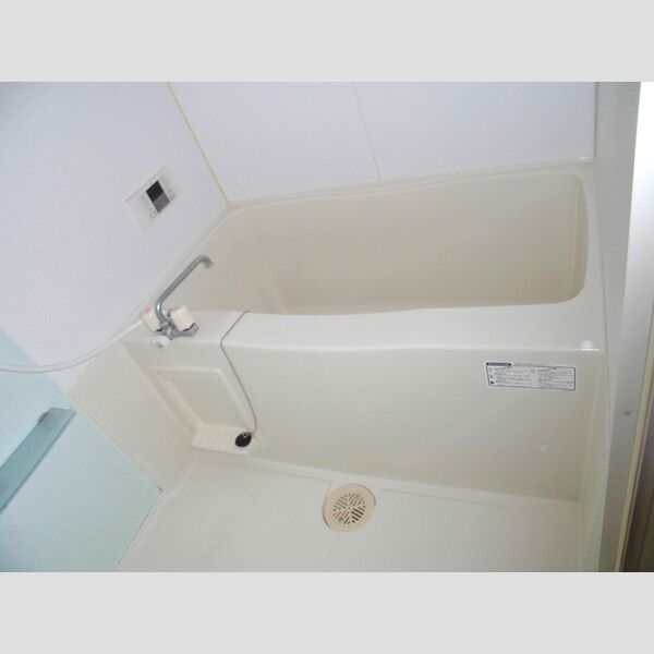 サンクテュエール　Ⅱ203号室 同建物別部屋の参考画像