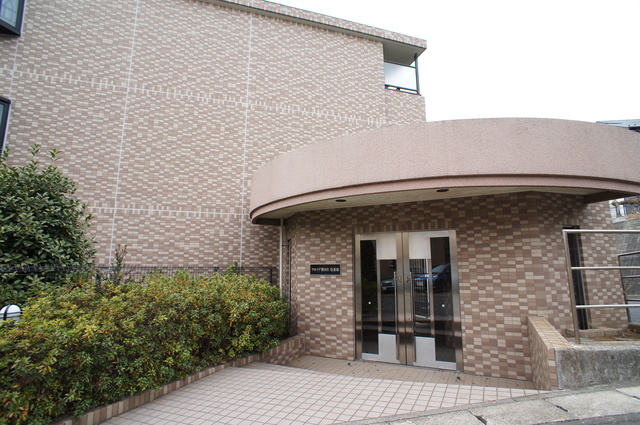 フロイデ勝田台壱番館0301号室 エントランス