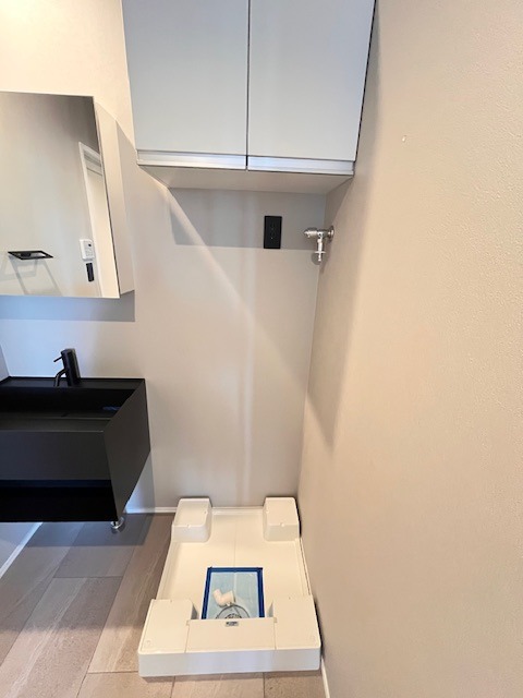 レジディアタワー麻布十番12階 洗濯機置場