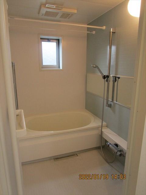 シャーメゾンヴェール2階 バス