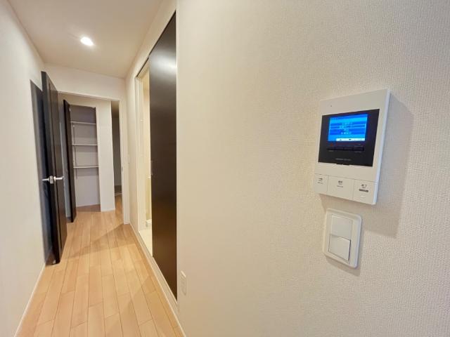 ジョリーメゾン（Ｊｏｌｉｅ　Ｍａｉｓｏｎ）201号室 廊下