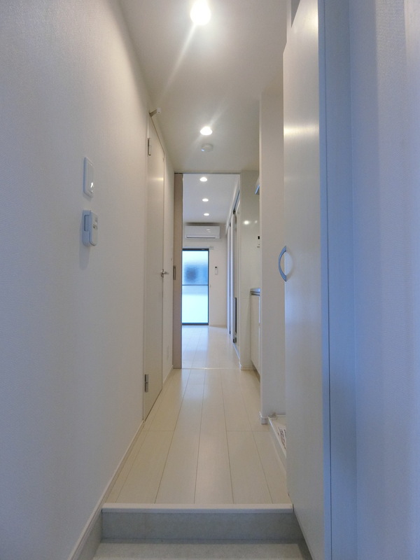 リブリ・Grande Ⅷ3階 玄関