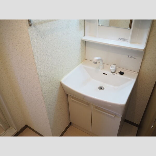 アンフィニMARUEI 洗髪洗面化粧台