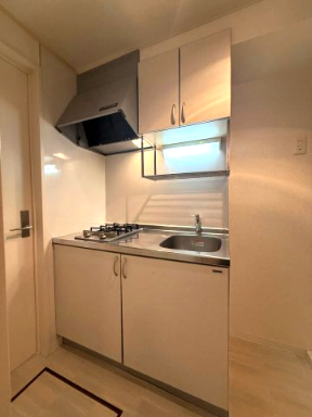 リーヴェルポート横浜PARK キッチン