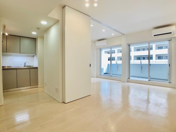 ＫＤＸレジデンス南麻布7階 リビング