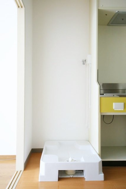 ハイタウン駒沢公園 室内洗濯機置場