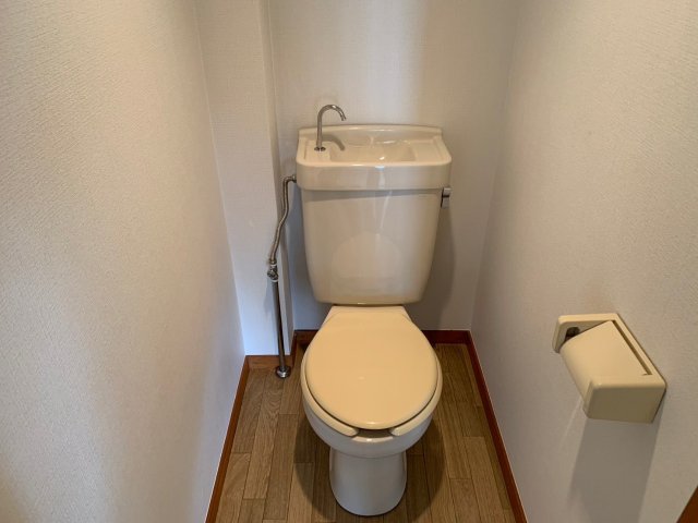 K-FLAT川戸202号室 トイレも気になるポイント