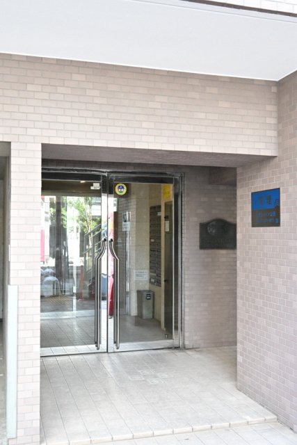 メインステージ三軒茶屋10階 エントランス