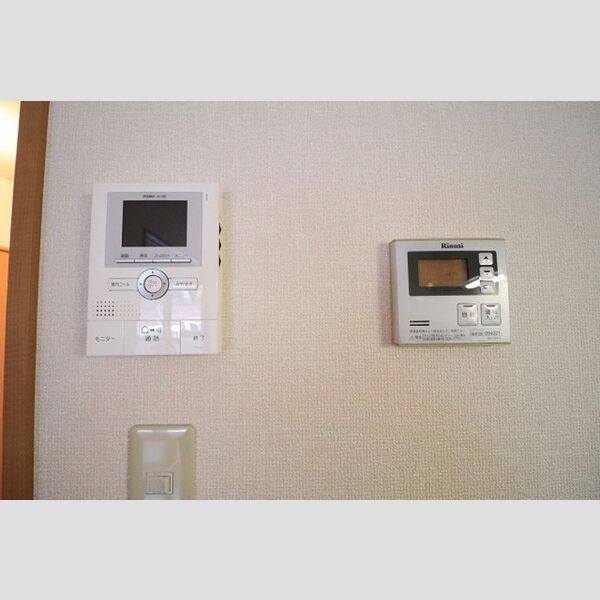 ドミール岩瀬 テレビインターホン