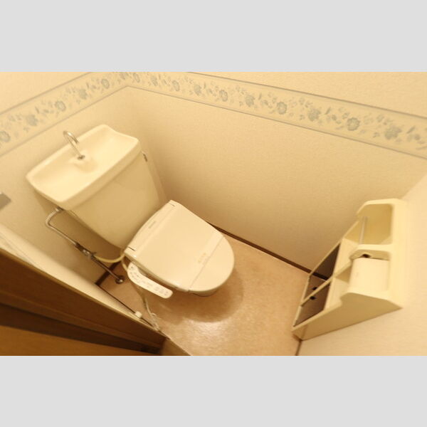 メゾンベール壱101号室 温水洗浄便座