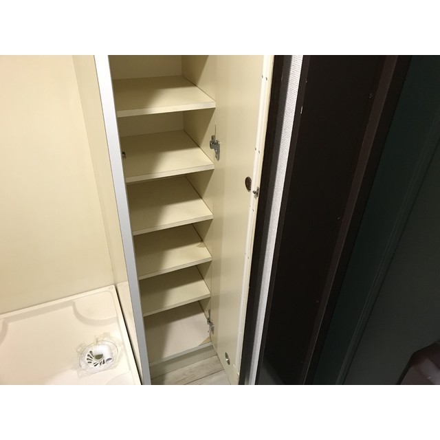 シャンロック門沢橋102号室 内観