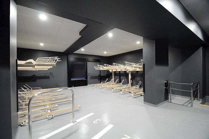 ステージファースト八丁堀2階 駐輪場