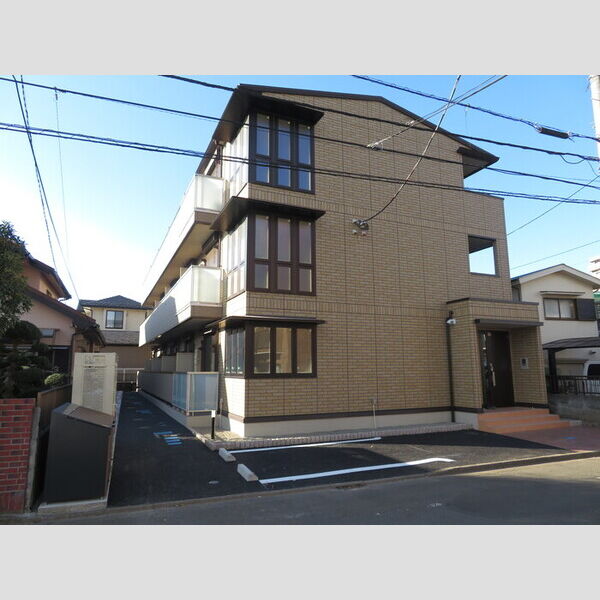 ヴィクトワール101号室 外観です。