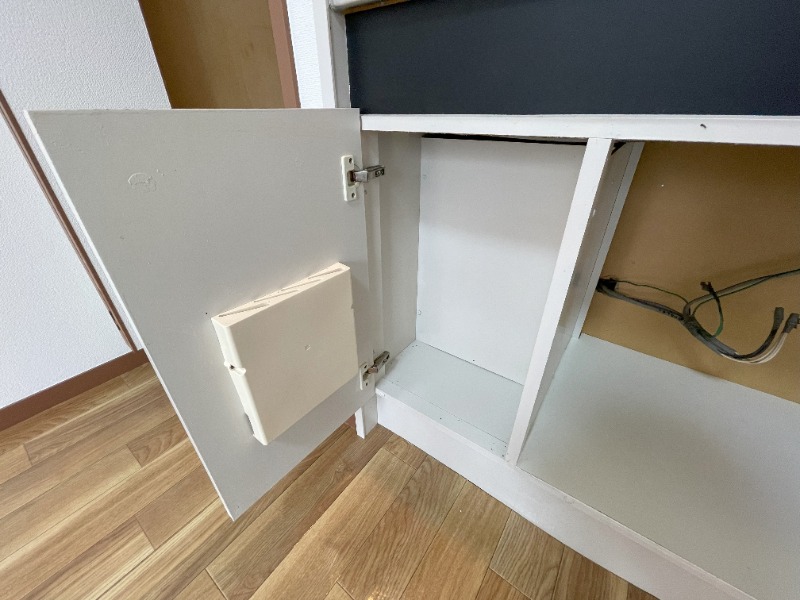 CSEハイツ南林間 ちょっとしたものをしまえる収納