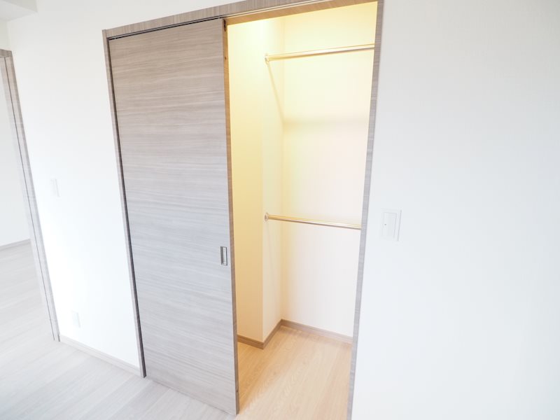 レジディア中延Ⅱ13階 収納